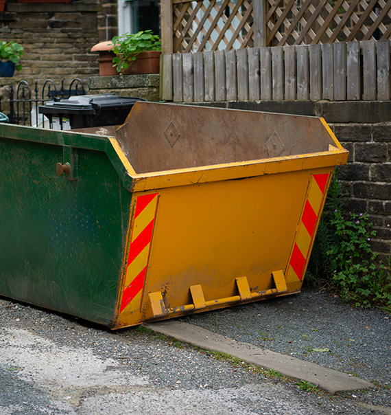 Affordable 4-yard midi skip hire Walsall